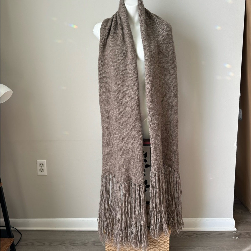 Rogan Oversized Alpaca Wool Linen Scarf Shawl Made in Peru - Picture 4 of 12